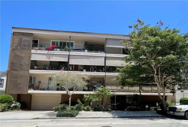 210 Grand #102, Long Beach, CA 90803