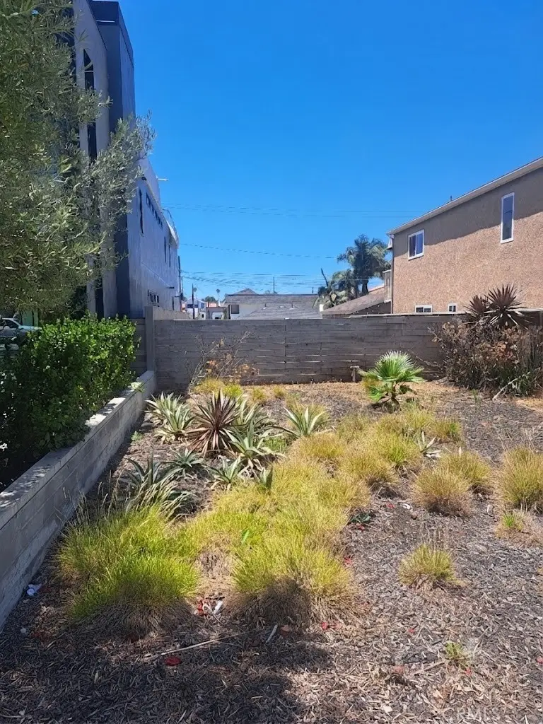811 Huntington, Huntington Beach, CA 92648 - #1