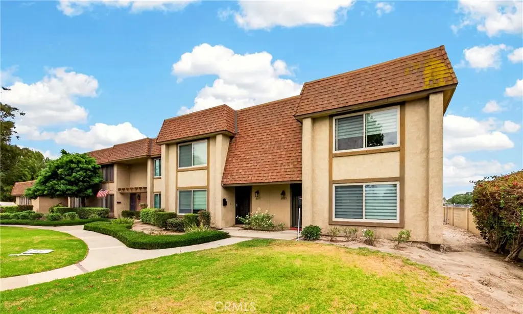 8635 York Circle, La Palma, CA 90623 - #1