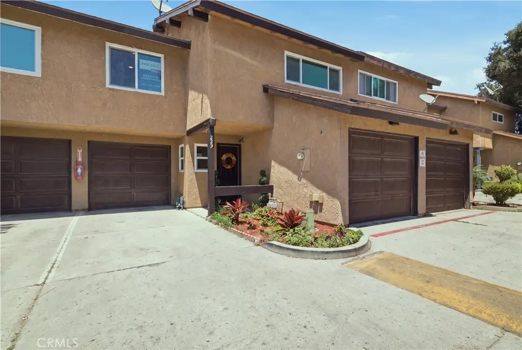 229 S Palm Avenue, Santa Paula, CA 93060 - #1