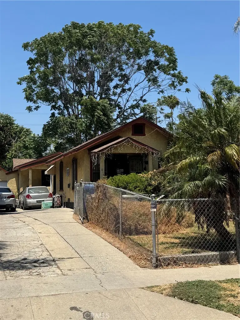 811 East 113th Street, Los Angeles, CA 90059 - #1