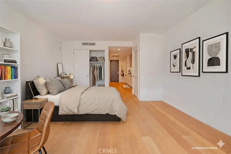 877 Francisco St #1717, Los Angeles, CA 90017 - #3