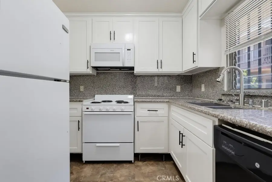 640 Elm Ave. #5, Long Beach, CA 90802 - #3