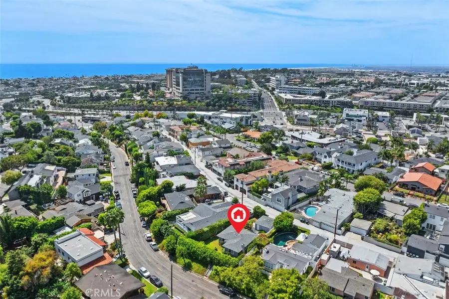 421 Catalina, Newport Beach, CA 92663 - #3