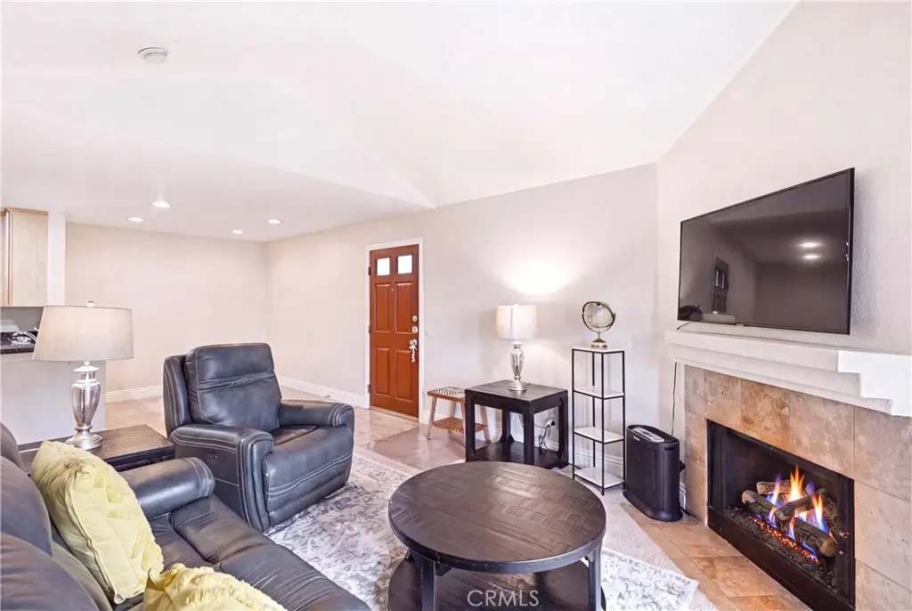 2380 Del Mar #305, Corona, CA 92882 - #1