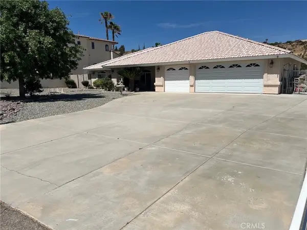 7692 Calpella, Hesperia, CA 92345