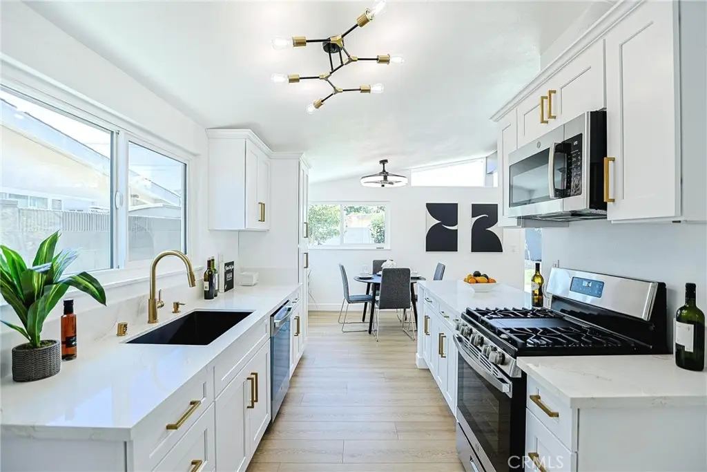 2306 Park, Santa Ana, CA 92707 - #1