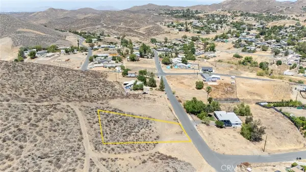 313 Hampshire Drive, Menifee, CA 92587