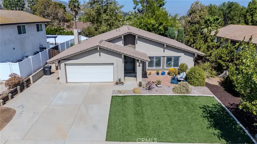 2096 W Ontario, Corona, CA 92882 - #2