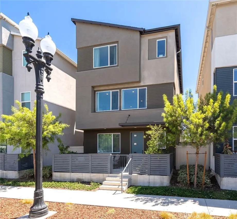 924 E 3rd Street, Santa Ana, CA 92701 - #1