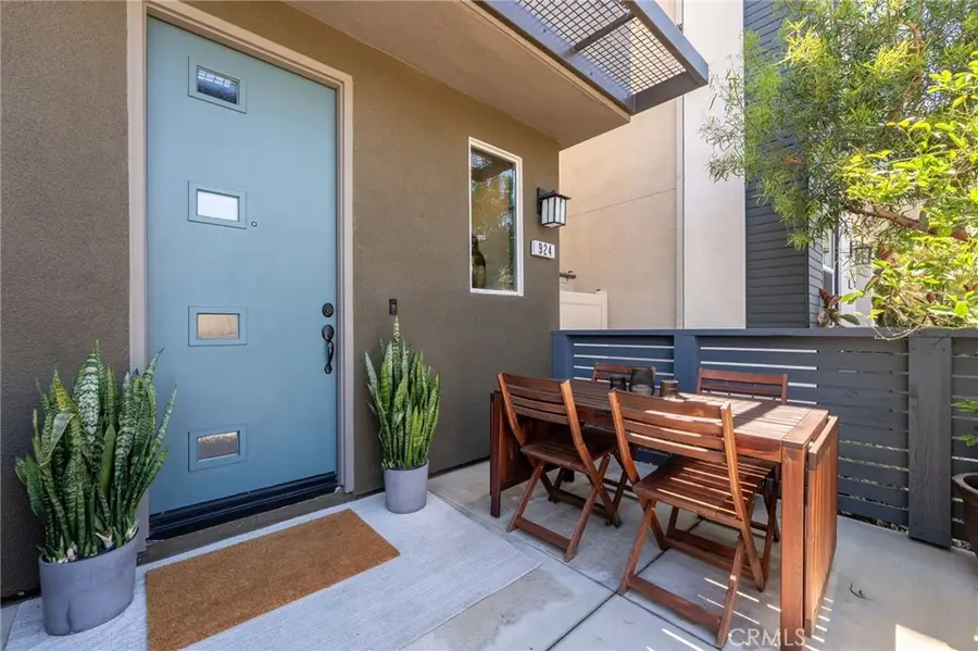 924 E 3rd Street, Santa Ana, CA 92701 - #2