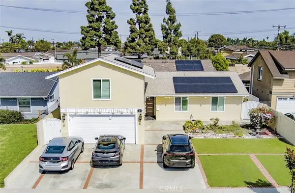 17232 Santa Barbara, Fountain Valley, CA 92708