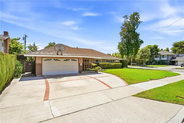 1544 E Riverview, Orange, CA 92865