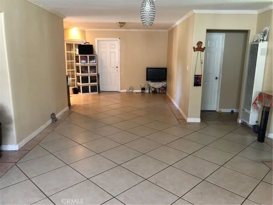 1234 E Oak Street, Anaheim, CA 92805 - #2