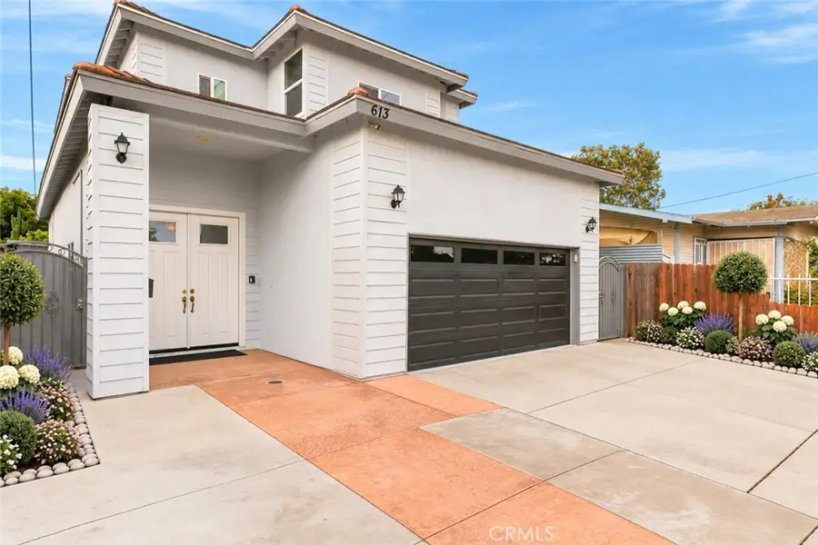 613 N. Raitt St., Santa Ana, CA 92703 - #2