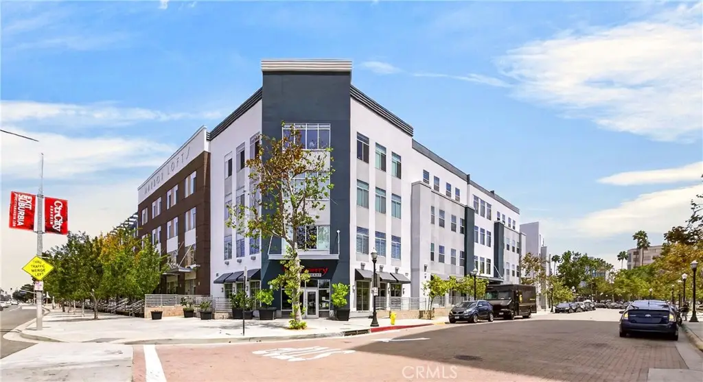 435 W Center Street, Anaheim, CA 92805 - #1