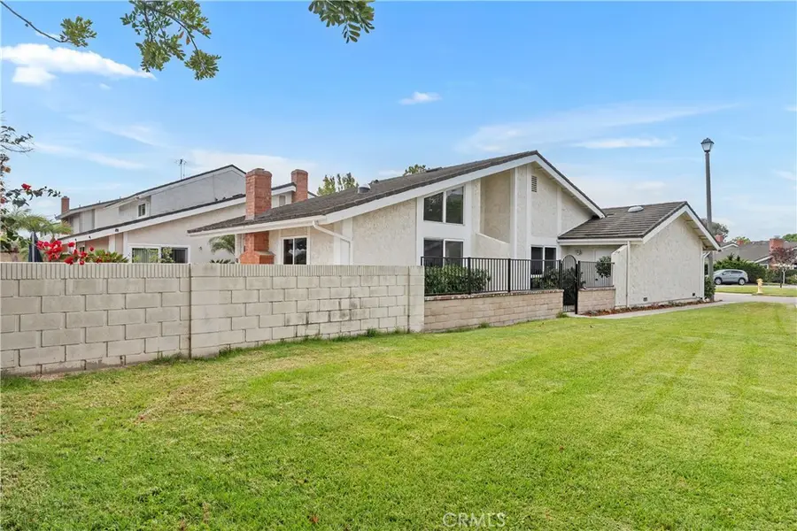 5171 Blackpool Road, Westminster, CA 92683 - #2