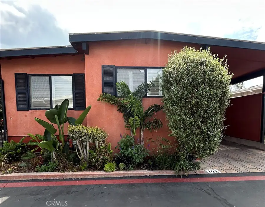 103 Yorktown, Newport Beach, CA 92660 - #2