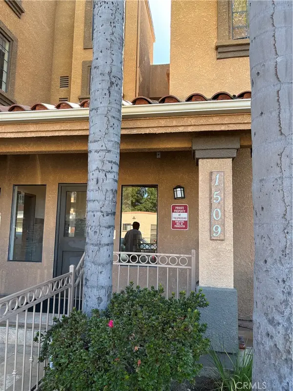 1509 Stanley #110, Long Beach, CA 90804