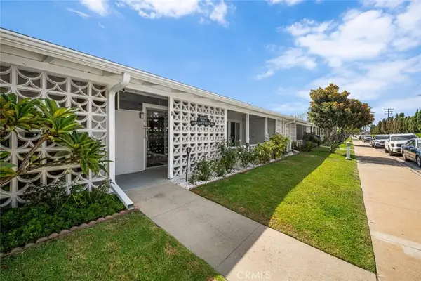 13840 Canoe Brook Drive #6D, Seal Beach, CA 90740
