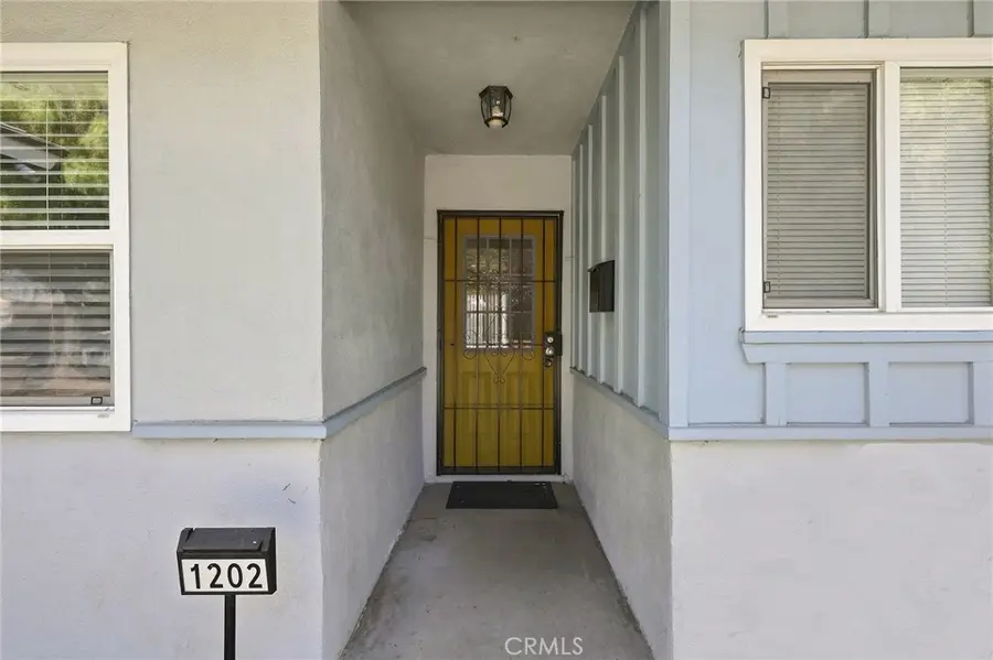 1202 N Ventura, Anaheim, CA 92801 - #3