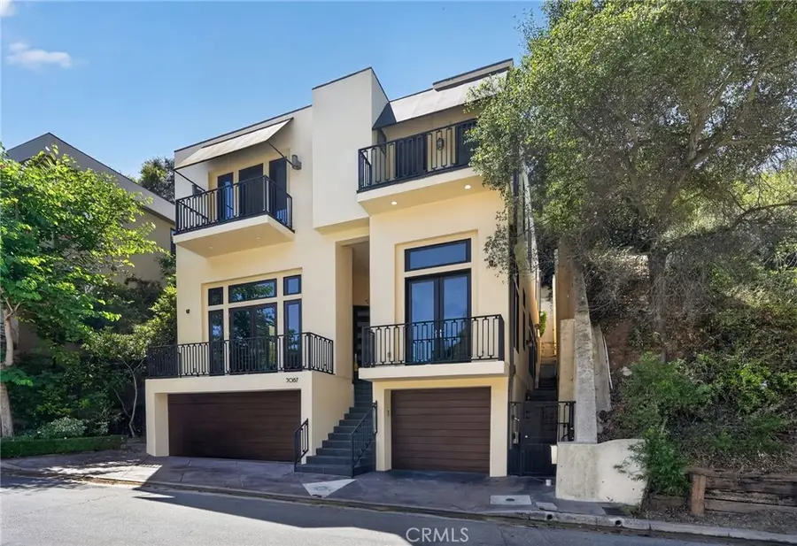 3087 Passmore Drive, Los Angeles, CA 90068 - #3