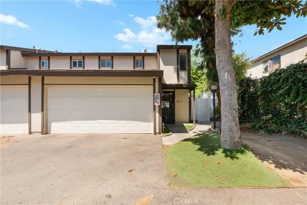 8515 Burnet #b Avenue #B, North Hills, CA 91343
