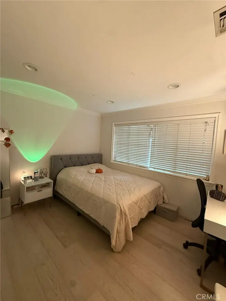 9240 Kewen, Sun Valley, CA 91352 - #3
