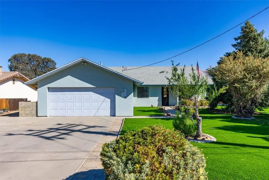 19613 Meadows Road, Tehachapi, CA 93561 - #1