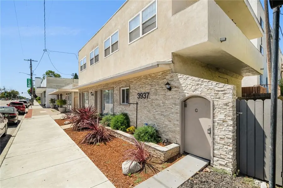3937 Long Beach, Long Beach, CA 90807 - #3