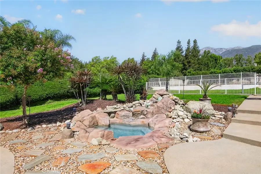 11028 Wilson, Rancho Cucamonga, CA 91737 - #2