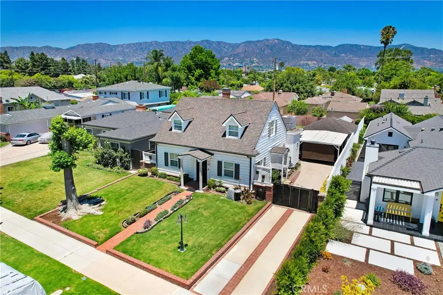 124 S Beachwood, Burbank, CA 91506 - #3