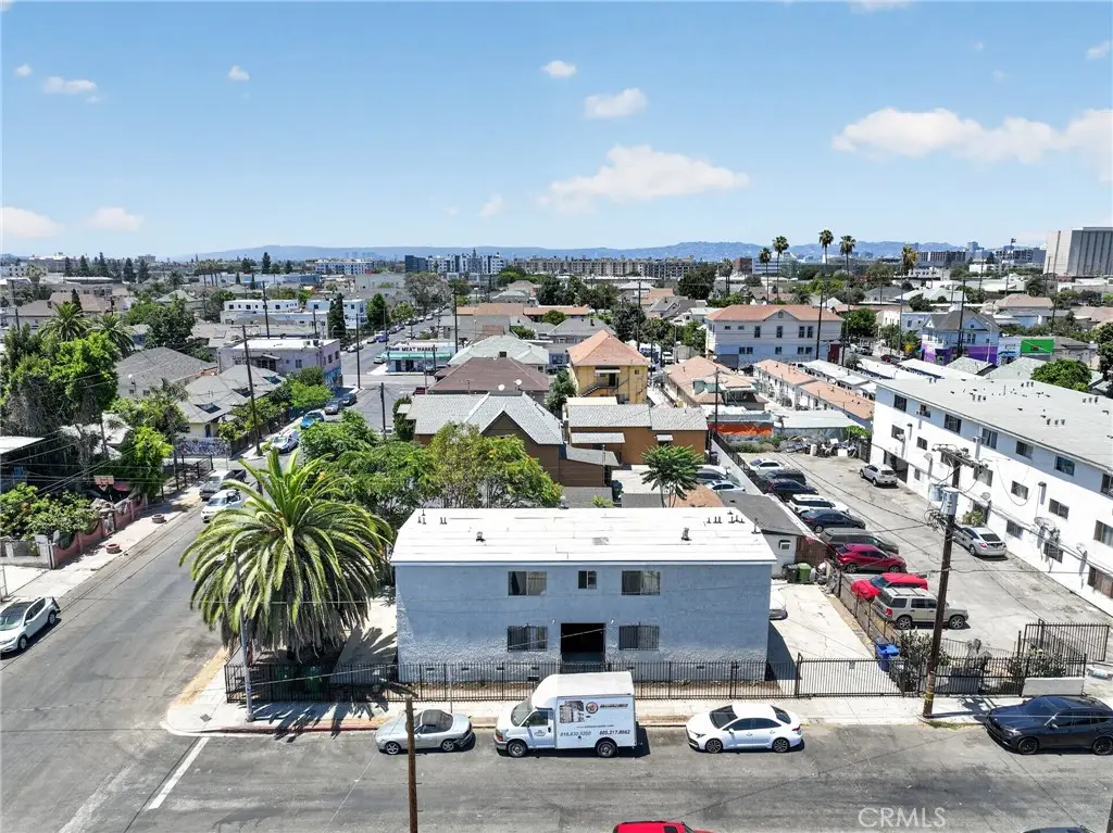 427 E 25th Street, Los Angeles, CA 90011 - #1