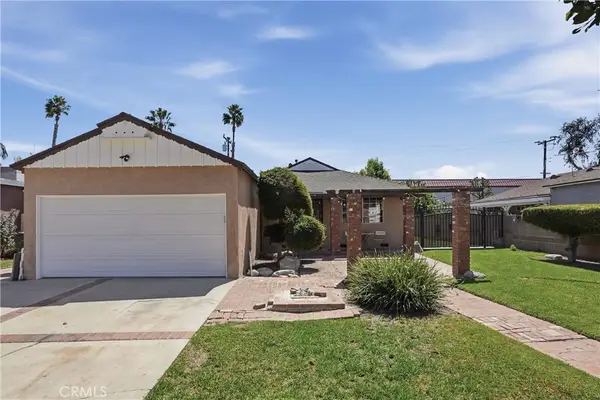 206 E Rosslynn, Fullerton, CA 92832