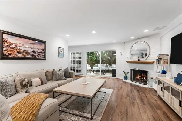 1741 Tustin Avenue #1A, Costa Mesa, CA 92627