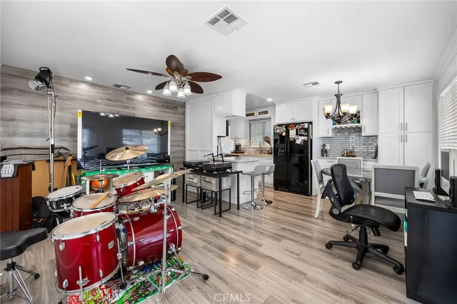 122 S Portola, Tustin, CA 92780 - #2