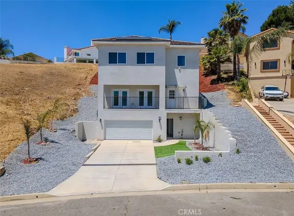 29847 Smugglers Point, Canyon Lake, CA 92587