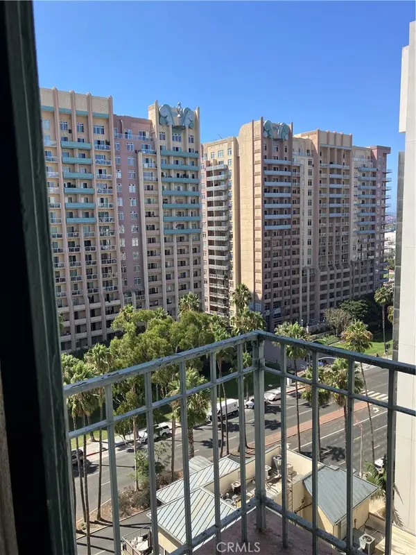 455 E Ocean Boulevard, Long Beach, CA 90802