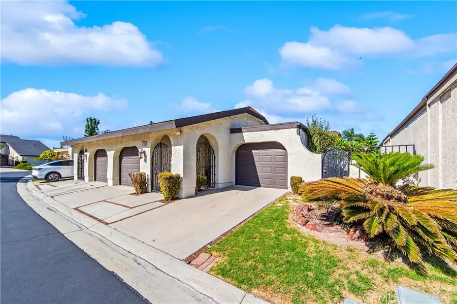 1986 W Bayshore, Anaheim, CA 92801 - #2