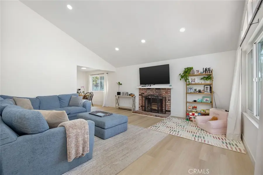 204 Springfield Avenue, Huntington Beach, CA 92648 - #3