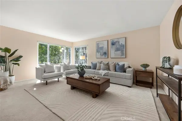 22392 Woodgrove, Lake Forest, CA 92630