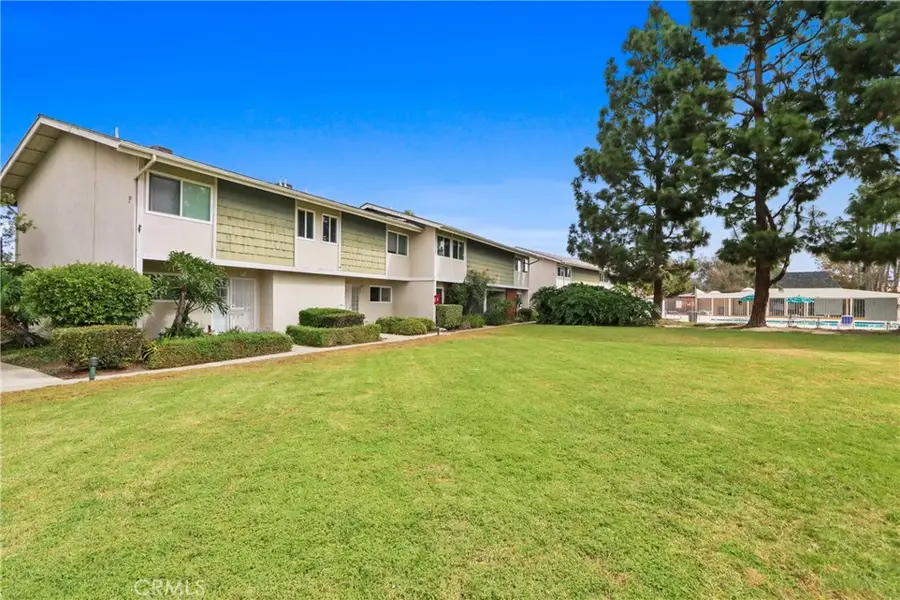 1404 N Tustin #P-3, Santa Ana, CA 92705 - #2