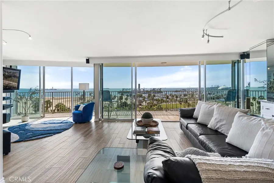 700 E Ocean Boulevard #1206, Long Beach, CA 90802 - #3