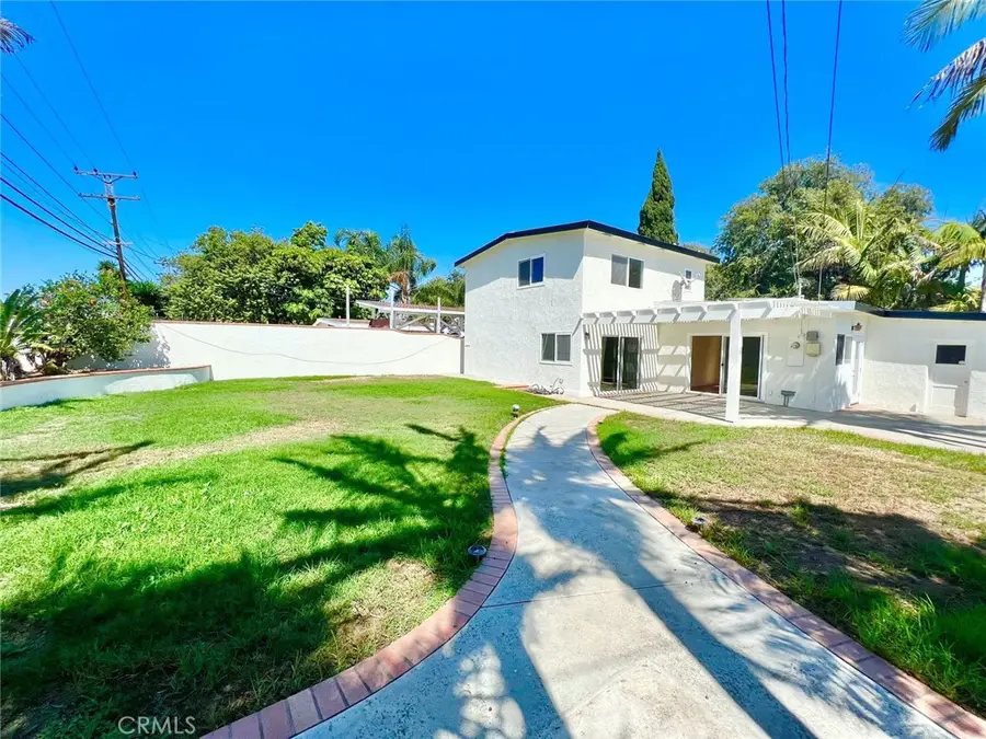 1417 Vuelta Grande, Long Beach, CA 90815 - #3