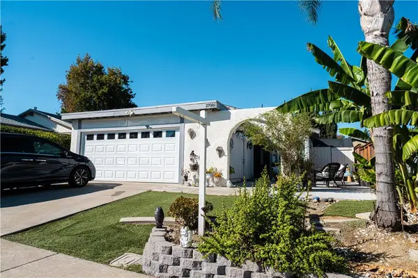 27081 Sombras, Mission Viejo, CA 92692