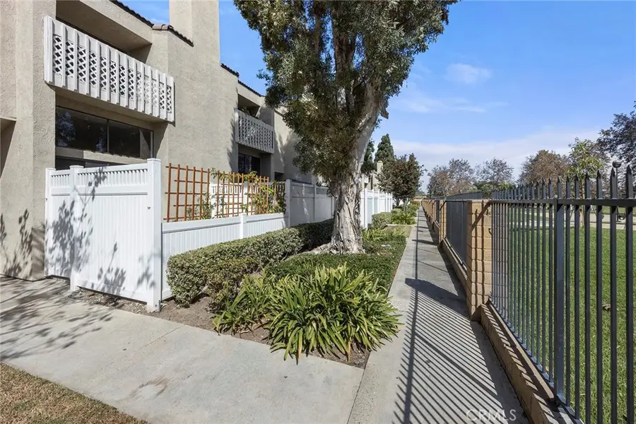 380 W Wilson St #C102, Costa Mesa, CA 92627 - #3