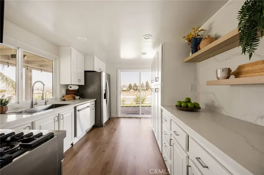 904 S Ridgecrest, Anaheim, CA 92807 - #3