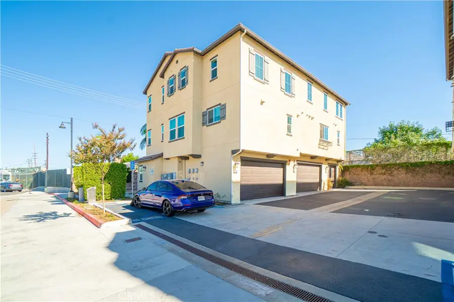 794 N Ethan Way, Anaheim, CA 92805 - #2