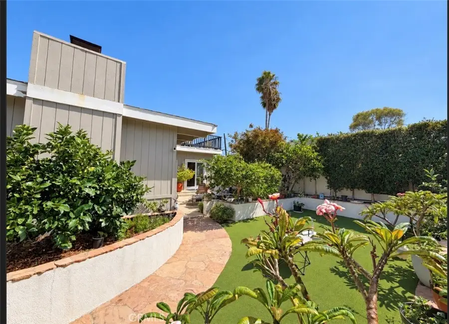 676 Glenneyre Street, Laguna Beach, CA 92651 - #3