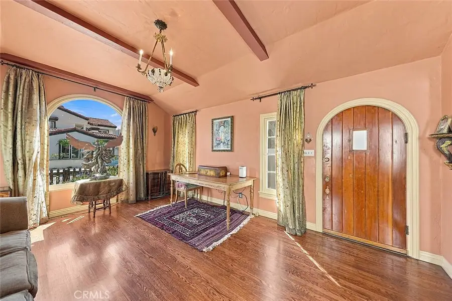 105 Claremont Avenue, Long Beach, CA 90803 - #3